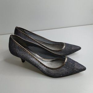 Adrianna Papell Metallic Silver Mesh Low Heels shoes Size 9